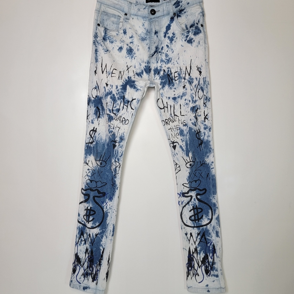 Waimea Skinny Fit Light Wash Bleached Graffiti Jean, EUC, Size 20